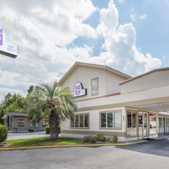 Knights Inn - Statesboro, GA