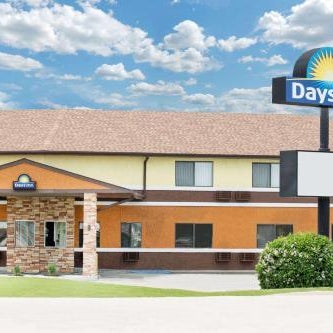 Days Inn by Wyndham York Thumbnail