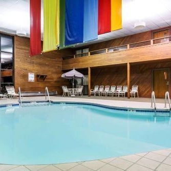 Days Inn & Suites by Wyndham Wausau Thumbnail