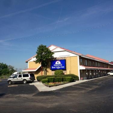 Americas Best Value Inn Tulsa at I-44 Thumbnail