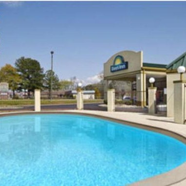 Days Inn by Wyndham Eufaula AL Thumbnail
