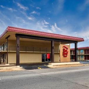 Red Roof Inn Fort Smith Downtown Thumbnail