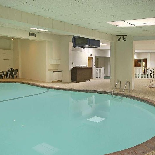 Quality Inn St. Paul-Minneapolis-Midway Thumbnail