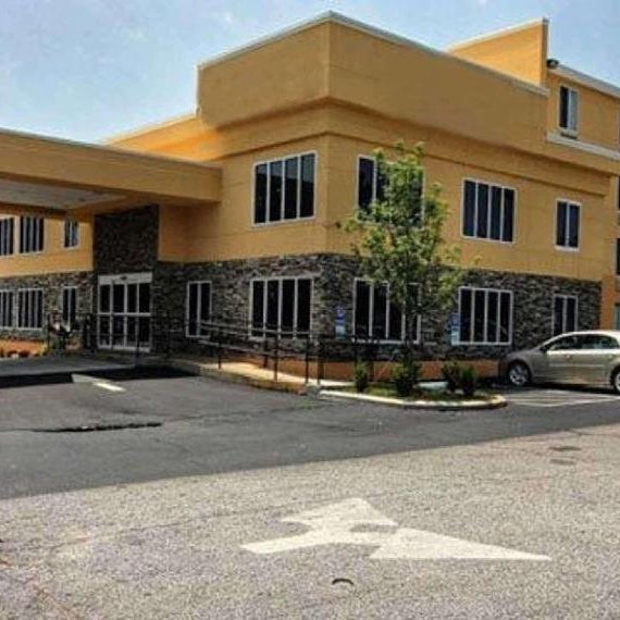 Quality Inn & Suites Greenville Near downtown Thumbnail
