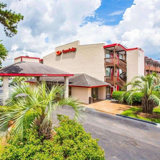 Motel 6 Summerville, SC Charleston Thumbnail