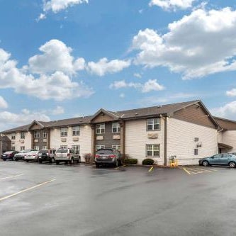 Econo Lodge Airport - Milwaukee Thumbnail