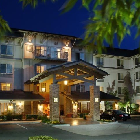 Larkspur Landing Hillsboro - An All-Suite Hotel Thumbnail