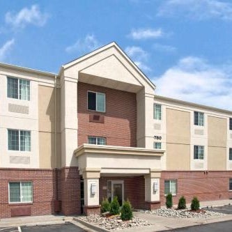 MainStay Suites Omaha Old Mill Thumbnail
