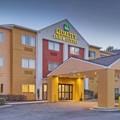 Quality Inn & Suites Birmingham - Highway 280 Thumbnail