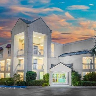 Hotel Carolina A Days Inn by Wyndham Thumbnail