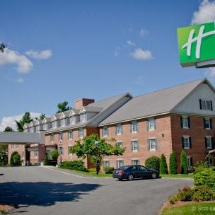 Holiday Inn Express and Suites Merrimack By IHG Thumbnail