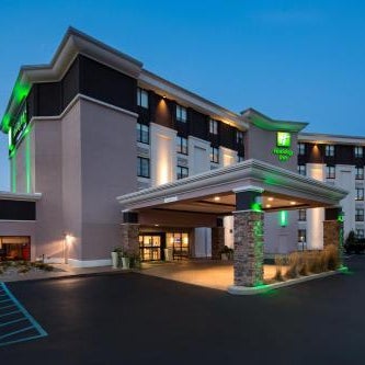 Holiday Inn Milwaukee Riverfront By IHG Thumbnail