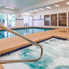 Best Western Plus Prairie Inn Thumbnail