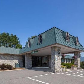 Best Western Plus Waterbury - Stowe Thumbnail