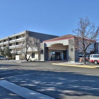 Ramada by Wyndham Albuquerque Midtown Thumbnail