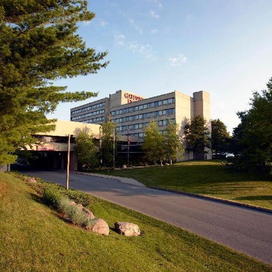 Gateway Hotel And Conference Center Thumbnail