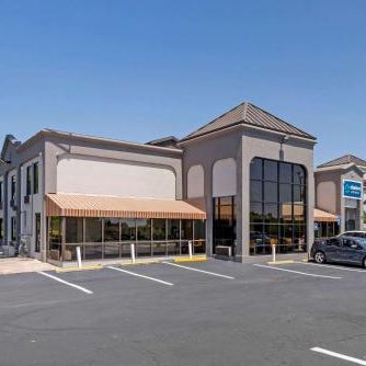 Clarion Pointe McDonough Thumbnail