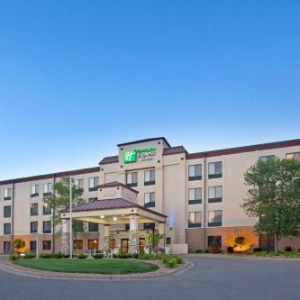 Holiday Inn Express Hotel & Suites Minneapolis - Minnetonka By IHG Thumbnail