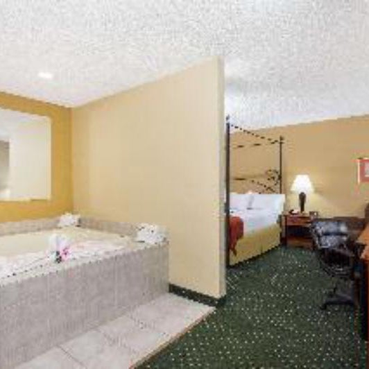 AmericInn by Wyndham Beloit Thumbnail