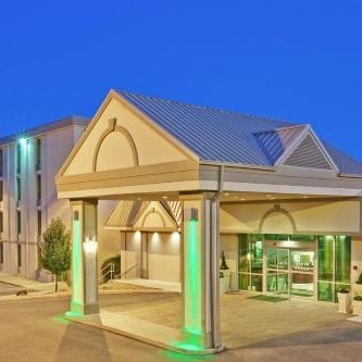 Holiday Inn Bloomington By IHG Thumbnail