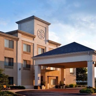 Baymont Inn & Suites Merrillville Thumbnail