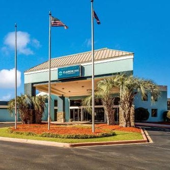 Clarion Inn & Suites Florence - Darlington Thumbnail