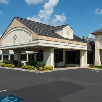 Days Inn by Wyndham Pittsburg KS Thumbnail