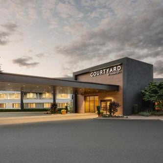 Courtyard by Marriott Hartford Cromwell Thumbnail