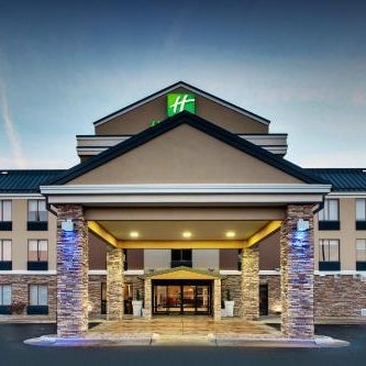 Holiday Inn Express Hotel & Suites Cedar Rapids I-380 at 33rd Avenue By IHG Thumbnail