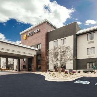 La Quinta Inn & Suites by Wyndham Kokomo Thumbnail