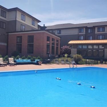 Comfort Inn & Suites South Burlington Thumbnail