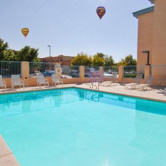 GreenTree Inn Albuquerque North I-25 Thumbnail