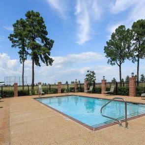 Historic Whispering Woods Hotel & Conference Center Thumbnail