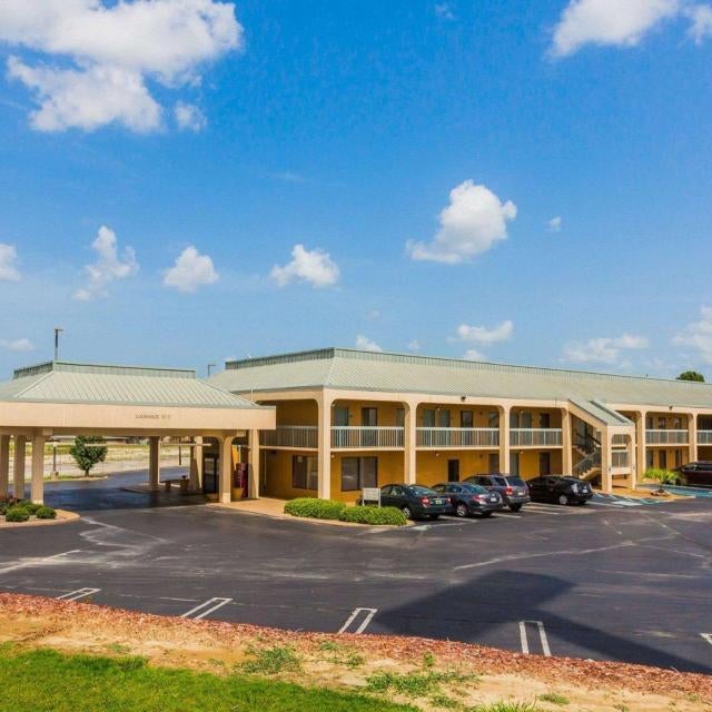 Motel 6 Montgomery, AL - Eastern Blvd. Thumbnail