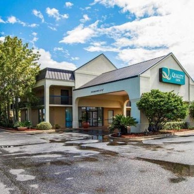Quality Inn Foley Thumbnail