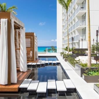 Alohilani Resort Waikiki Beach Thumbnail