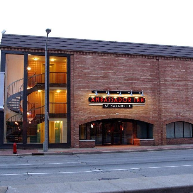 Ramada by Wyndham Milwaukee Thumbnail
