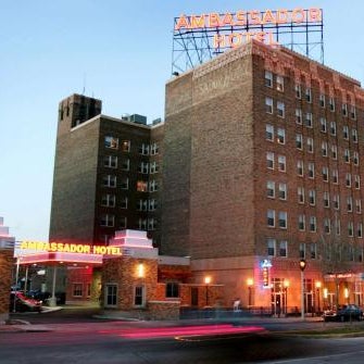 Ambassador Hotel Milwaukee, Trademark Collection by Wyndham Thumbnail