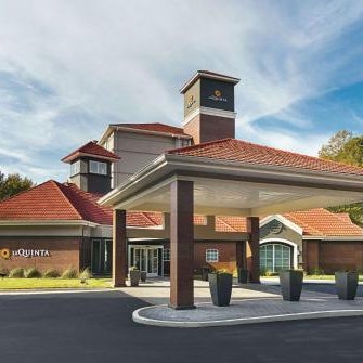 La Quinta Inn & Suites by Wyndham Atlanta Conyers Thumbnail