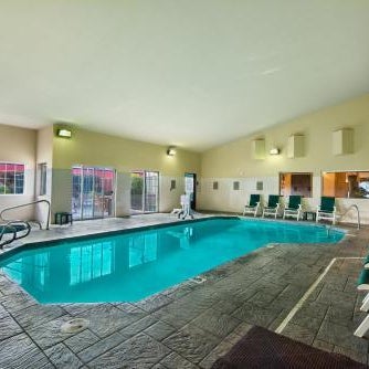 Oxford Suites Hermiston Thumbnail
