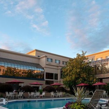 Monarch Hotel And Conference Center Thumbnail