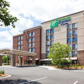 Holiday Inn Express & Suites Bloomington West By IHG Thumbnail