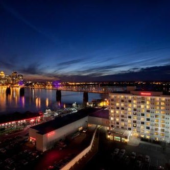 Sheraton Louisville Riverside Hotel