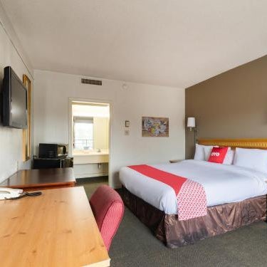 OYO Hotel Sumter SC Downtown Thumbnail