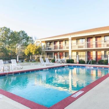 Days Inn by Wyndham Adairsville Thumbnail