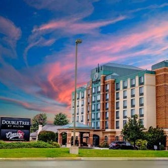 DoubleTree by Hilton Pleasant Prairie Kenosha Thumbnail
