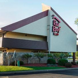 Red Roof Inn Indianapolis North - College Park Thumbnail