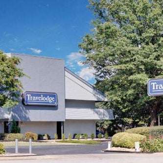 Travelodge by Wyndham College Park Thumbnail