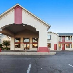 Red Roof Inn Oklahoma Airport - I-40 W/Fairgrounds Thumbnail