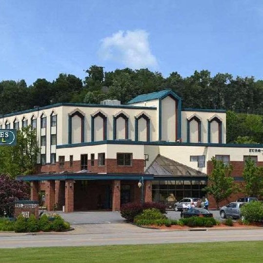 Euro-Suites Hotel Thumbnail